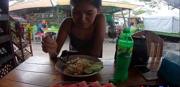 trendsPetite amateur Asian teen with her boyfriend out for lunch